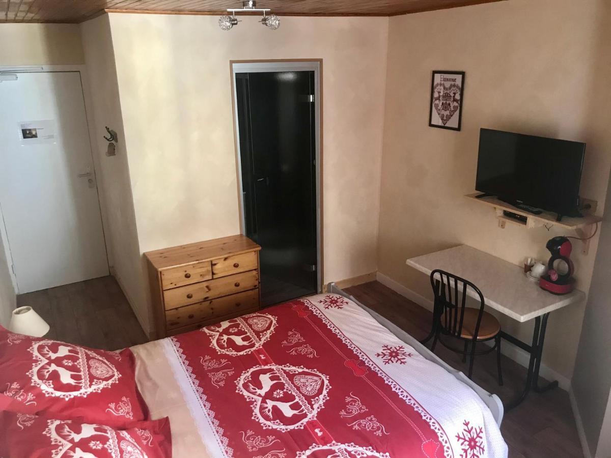 La Condaminoise Bed and Breakfast La Condamine-Chatelard Buitenkant foto